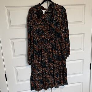 London Times Plus Green Floral Long Sleeve Dress with smocked waist